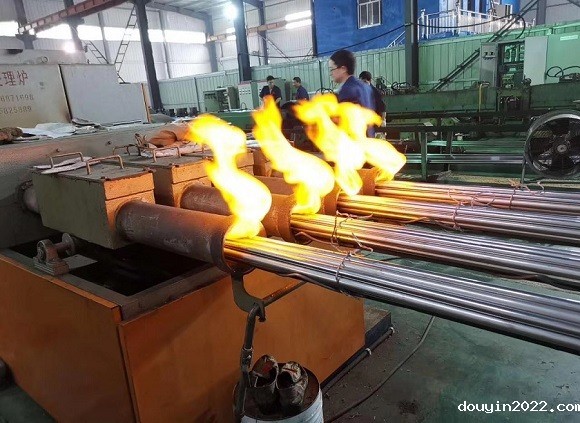 304精密不锈钢管加工——退火.jpg